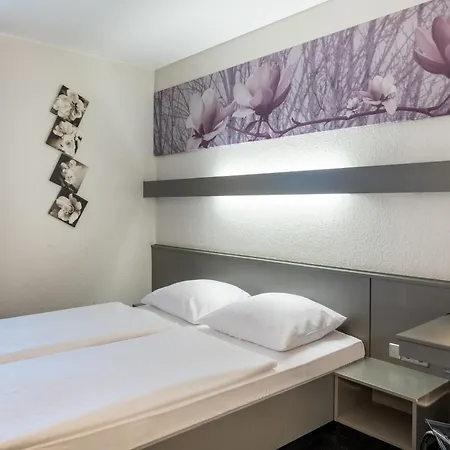 Hotel Good Morning West 3*