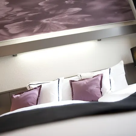 Good Morning West Hotel