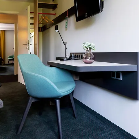 酒店 Good Morning West 3*