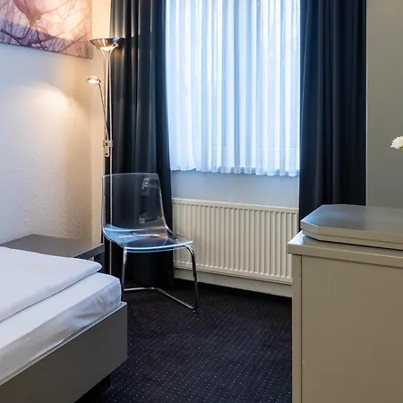Good Morning West 2* Berlín