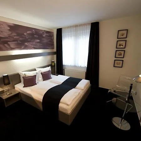 Hotel Good Morning West 3*