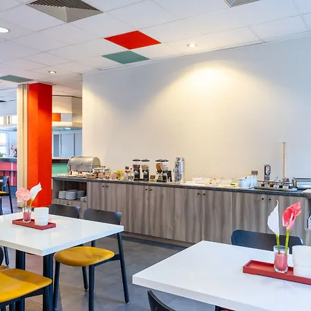 Good Morning West Hotel